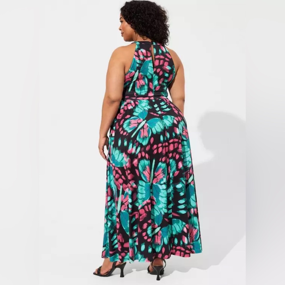 Torrid - Maxi Studio Knit Halter Dress with Pockets - 3 - Picture 4 of 11